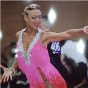 Maestra di Ballo Latino per Donne 35/60 anni preparazione agonistica per gare di Latin Style in Assolo, Duo, Gruppo Federazione italiana danza sportiva